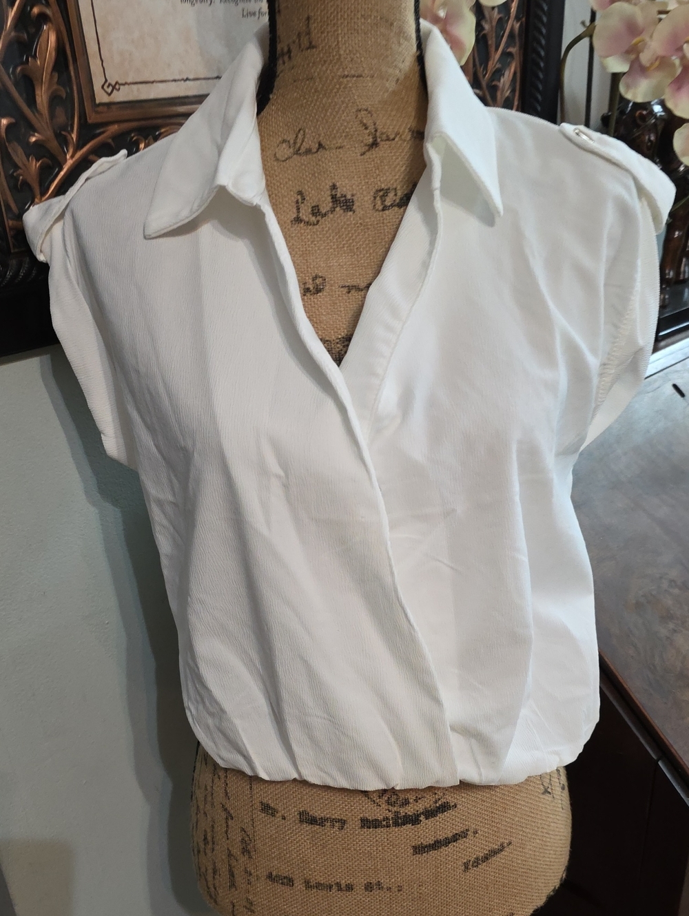 Express White Short-Sleeve Collared Blouse